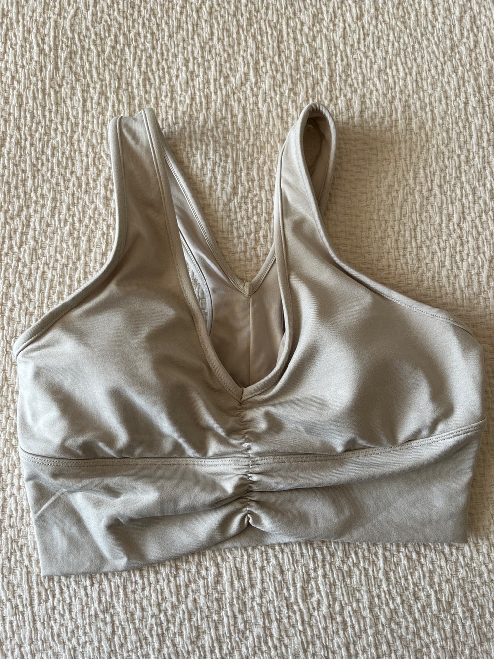 ALO Yoga Ruched V‑Neck Sports Bralette - Oatmeal Heather